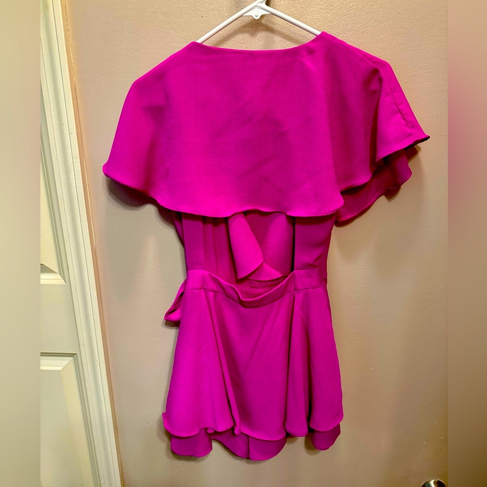 ⭐️DO+BE Wrap Ruffle Romper⭐️ - Picture 4 of 6
